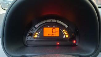 Citroën C3 2002 1.6 16v NFU Blauw KMYB onderdelen picture 12