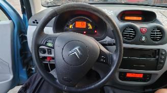 Citroën C3 2002 1.6 16v NFU Blauw KMYB onderdelen picture 11