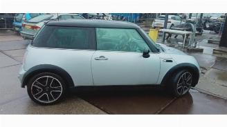 Mini Mini Mini (R50/53), Hatchback, 2001 / 2007 1.6 16V Cooper picture 4