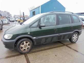 Opel Zafira Zafira (F75), MPV, 1998 / 2005 2.2 16V picture 2