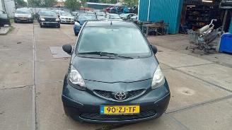 Vrakbiler auto Toyota Aygo Aygo (B10), Hatchback, 2005 / 2014 1.0 12V VVT-i 2008/2