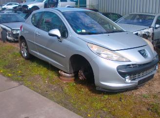 Uttjänta bilar auto Peugeot 207  2008/1