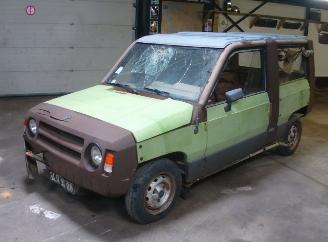 Vrakbiler auto Renault Rodeo  1986/1