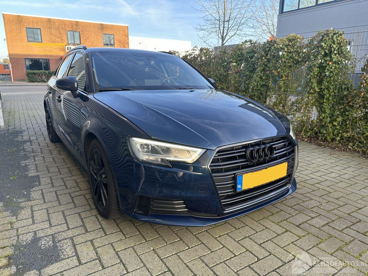 Audi A3 AUT. S-TRONIC S-LINE / CAMERA / NAVI / CLIMATE / FULL-LED / SCHADEVRIJ!