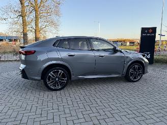 BMW iX2 eDrive20 73kWh 204PK Aut. M-Sport VOLL! picture 9