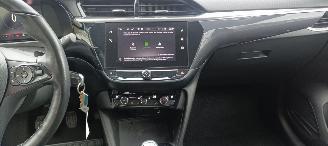 Opel Corsa 1.2 Elegance Full-Led Digitale cockpit Climatecontrol CruiseControl Stoelverwarming stuurwiel met verwarming Achteruitrijcamera parkeersensoren Blindspot Privacyglas Led Mistlampen 16-inch Opel velgen Apple CarPlay Android regensensor Dimmende binnenspieg picture 25