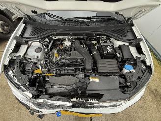 Volkswagen T-Roc 1.5 TSI R-Line DSG-PANO-CAMERA-KEYLESS-VIRTUAL picture 14