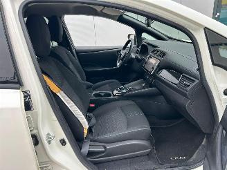 Nissan Leaf CONNECTA 40 kWh-CAMERA-PDC-NAVI-STOELVERWARMING picture 9