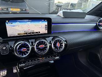 Mercedes Cla-klasse 200 AMG Pakket Pano Sfeerverlichting NAP Nederlandse Auto picture 10