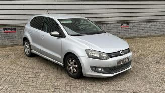 krockskadad bil auto Volkswagen Polo Polo V (6R), Hatchback, 2009 / 2017 1.2 TDI 12V BlueMotion 2010/11