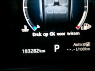 Jaguar XF 2.0 D R-SPORT AWD picture 23