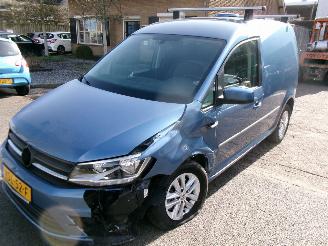 skadebil bedrijf Volkswagen Caddy 2.0 TDI HIGHLINE 2019/11