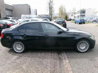 BMW 3-serie 318 I BUSINESS LINE CLIMA NAVI SEDAN picture 6