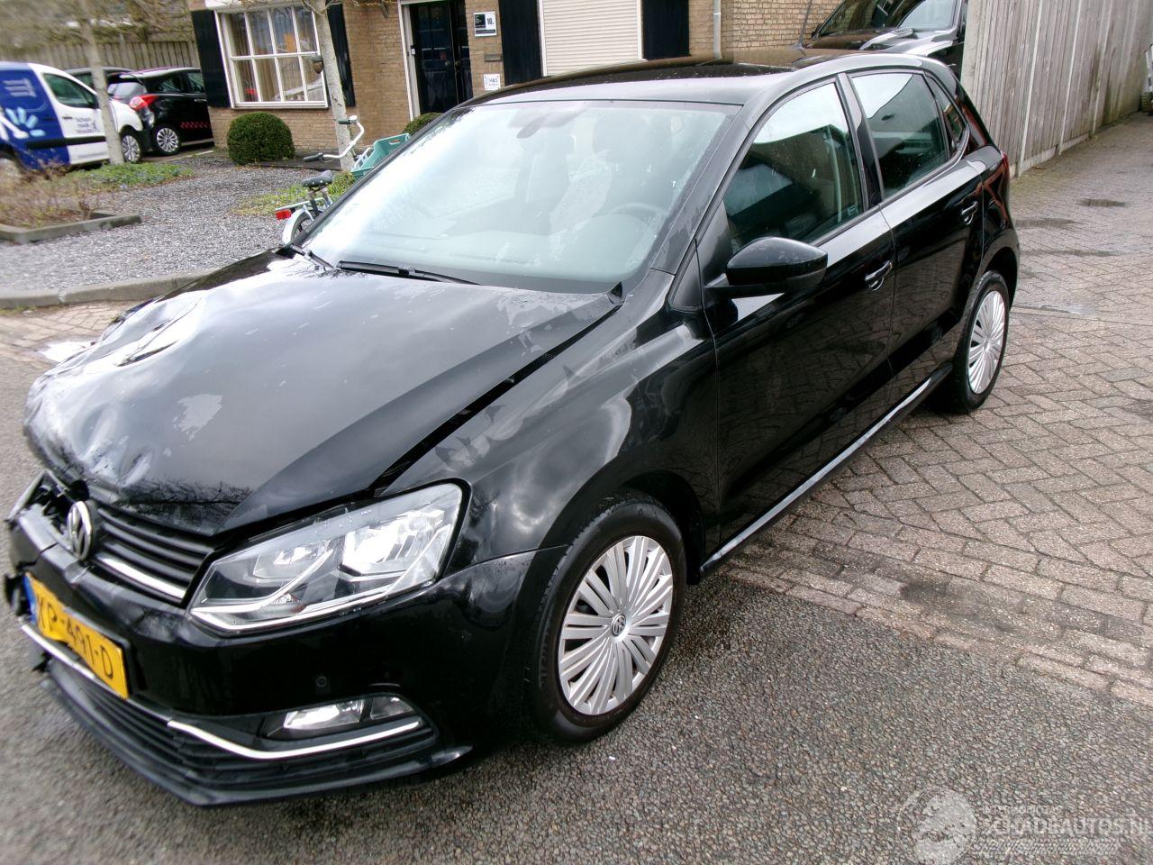 Volkswagen Polo 1.4 TDI COMFORTLINE CONNECTED SERIES