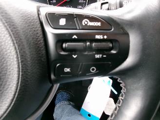 Kia Stonic 1.0 T-GDI DYNAMIC PLUSLINE picture 17