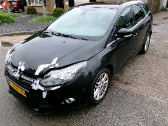 Uttjänta bilar auto Ford Focus 1.0 ECOBOOST EDITION PLUS 2014/9