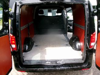 Mercedes Vito 111 CDI FUNCTIONAL LANG AIRCO NAVI picture 15