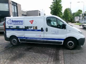 Renault Trafic 2.0 DCI L2 GENERIQUE picture 4