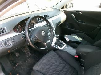Volkswagen Passat 2.0 TFSI COMFORTLINE picture 11