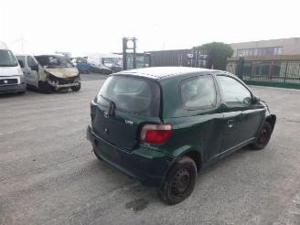 Toyota Yaris 1.0 VVTI picture 3