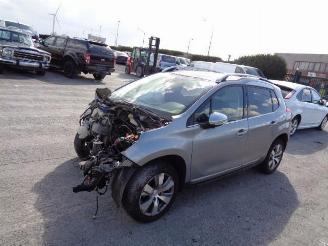 Peugeot 2008 1.2 picture 3