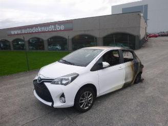 Uttjänta bilar auto Toyota Yaris 1.3  LIFE  1NR 2015/2
