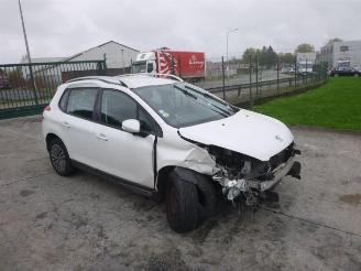 Peugeot 2008 1.6 HDI  9HP picture 4