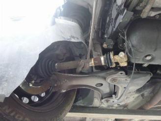 Peugeot 2008 1.6 HDI  9HP picture 11