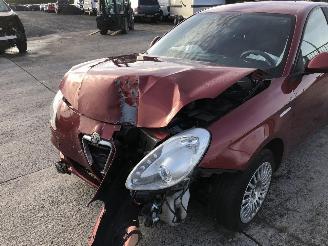 Alfa Romeo Giulietta 1.6 JTD picture 8