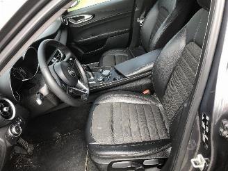 Alfa Romeo Giulia 2.2 D automatique picture 11