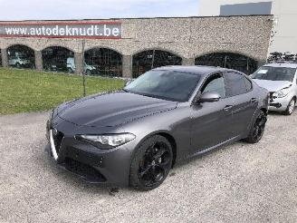krockskadad bil auto Alfa Romeo Giulia 2.2 D automatique 2018/12