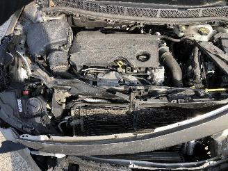 Opel Astra 1.6 CDTI AUTOMATIQUE picture 22