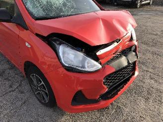 Hyundai I-10 1. 0 i picture 15