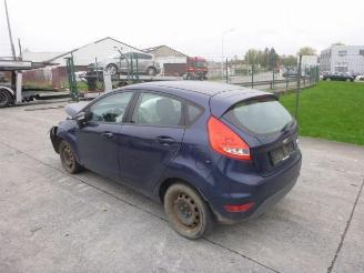 skadebil auto Ford Fiesta 1.2 2012/6