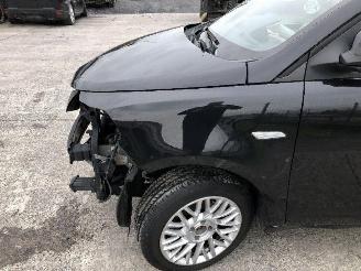 Lancia Ypsilon 0.9  GOLD picture 38