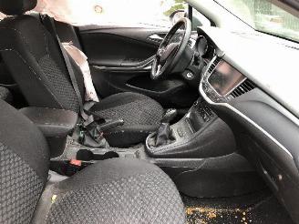 Opel Astra COMBI 1.6 CDTI picture 8