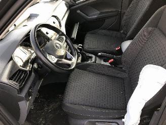 Volkswagen T-Cross 1.0i picture 7