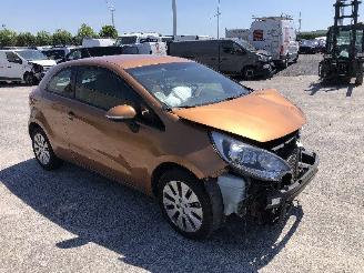 Kia Rio 1.1 crdi   D3FA picture 3
