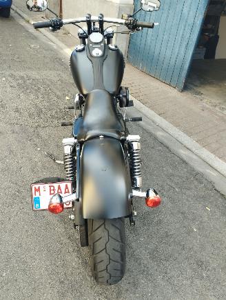 Harley-Davidson Dyna Street Bob  picture 3