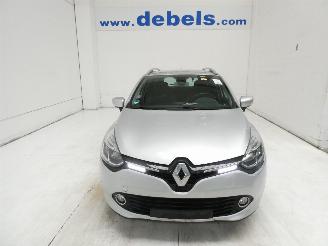 krockskadad bil auto Renault Clio IV GRANDTOUR DY 2016/7