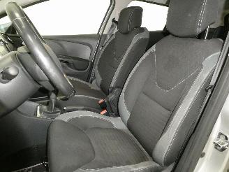 Renault Clio IV GRANDTOUR DY picture 16
