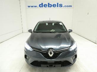 krockskadad bil auto Renault Clio V CORPORATE EDI 2021/7