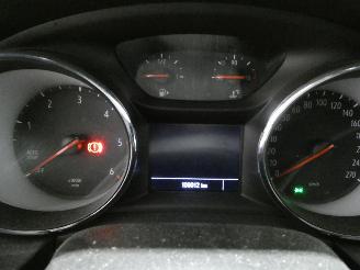 Opel Astra 1.5 D picture 13