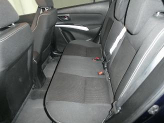 Suzuki SX4 S-CROSS GL + picture 15