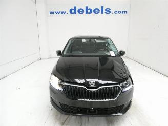 krockskadad bil auto Skoda Fabia 1.0 2019/6