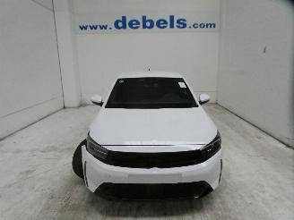 krockskadad bil auto Opel Corsa  2024/4