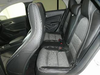 Mercedes Cla-klasse 200 D picture 26