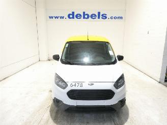 krockskadad bil auto Ford Transit 1.5D COURIER AMBI 2022/4