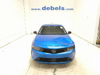 Opel Astra 1.6 EDITION picture 1