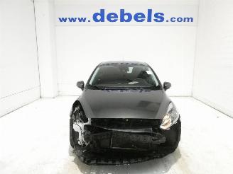 damaged passenger cars Ford Fiesta 1.1 TREND 2019/2